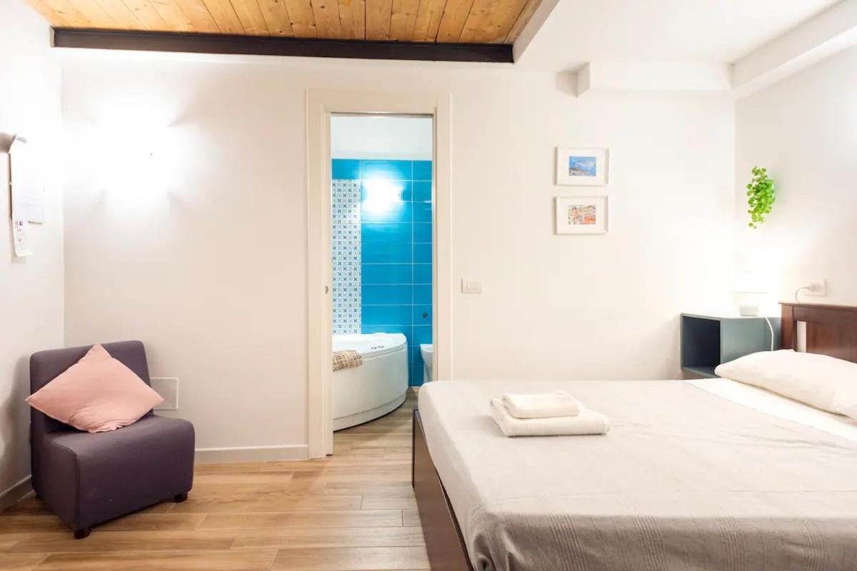 Rega Holiday House 那不勒斯 外观 照片